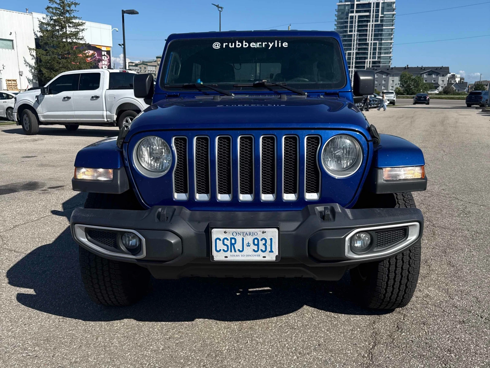 Jeep Wrangler * Sahara * АВТОКРЕДИТ БЕЗ ПЪРВОНАЧАЛНА ВНОСКА* , снимка 6 - Автомобили и джипове - 55984628