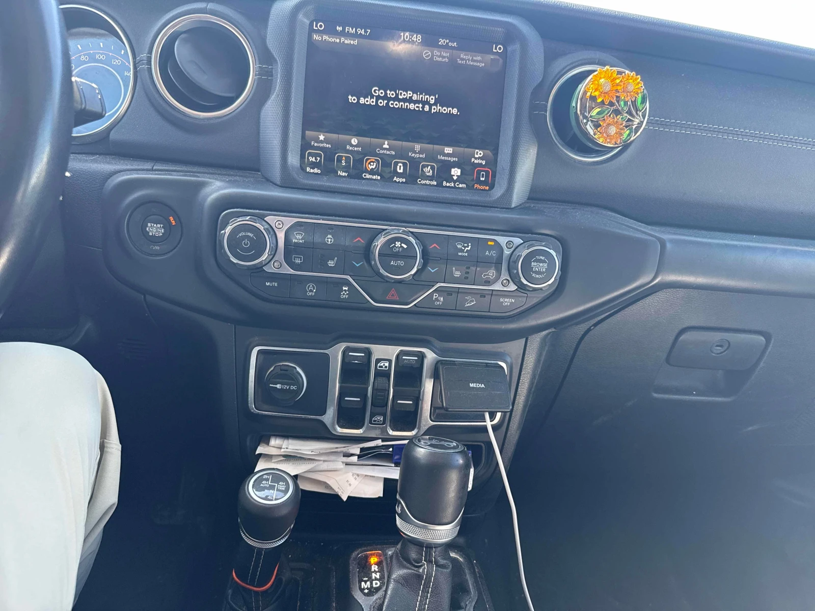 Jeep Wrangler * Sahara * АВТОКРЕДИТ БЕЗ ПЪРВОНАЧАЛНА ВНОСКА* , снимка 9 - Автомобили и джипове - 55984628