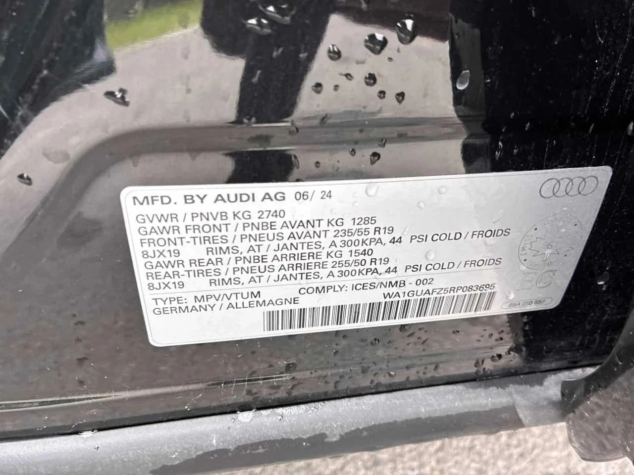 Audi Q4, снимка 11 - Автомобили и джипове - 56686053