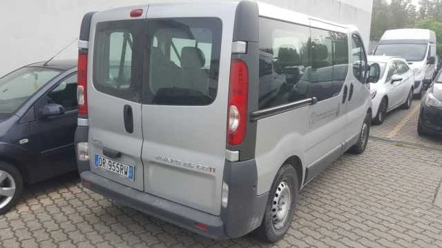 Opel Vivaro 1.9, 2.0 DCI - изображение 3