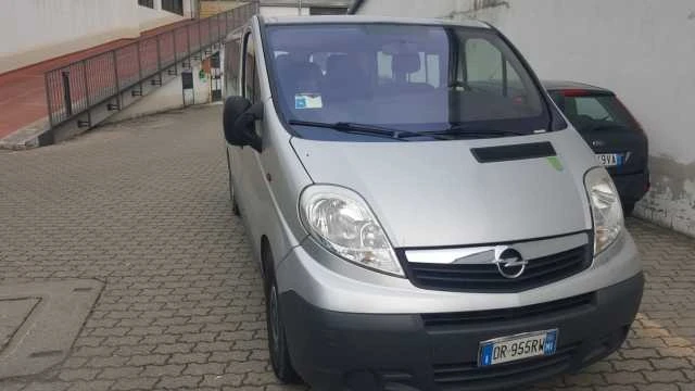 Opel Vivaro 1.9, 2.0 DCI - изображение 2