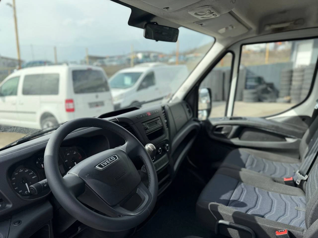 Iveco 35s15 3.0 MultiJet БОРДОВИ 7 МЕСТА - изображение 10