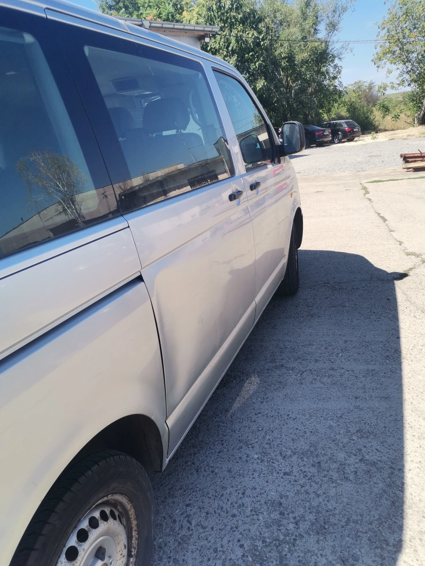 VW Caravelle, снимка 4 - Бусове и автобуси - 55778259