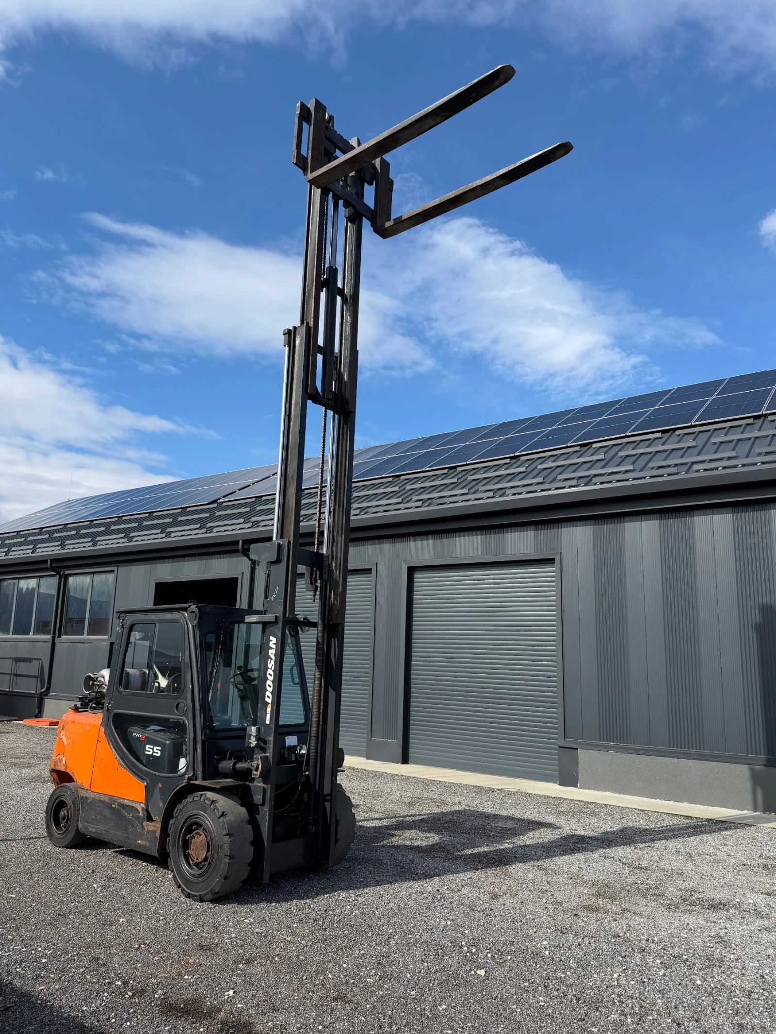 ������� DOOSAN 5.5 ���� V6  | Mobile.bg � ����������� 4