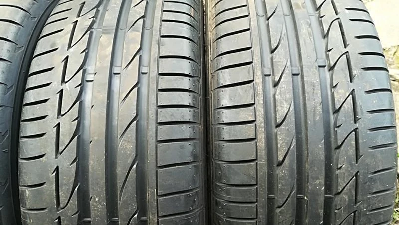 Гуми Летни 235/55R17, снимка 2 - Гуми и джанти - 25713814