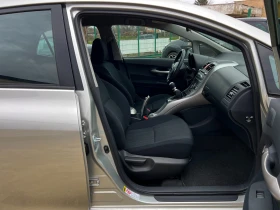 Toyota Auris 2.0-ДИЗЕЛ-126кс, снимка 11