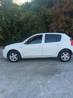Dacia Sandero 1.5dci, снимка 2