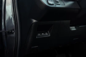 Toyota Yaris 1.5 Hybrid E-CVT, снимка 16