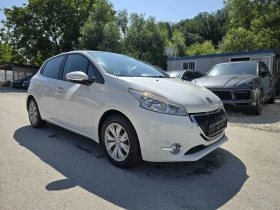     Peugeot 208 1.2  82..  