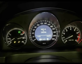 Mercedes-Benz C 300 4MATIC * * CARFAX * * АВТО КРЕДИТ - 12900 лв. / 6595.67 € - 37960444 9