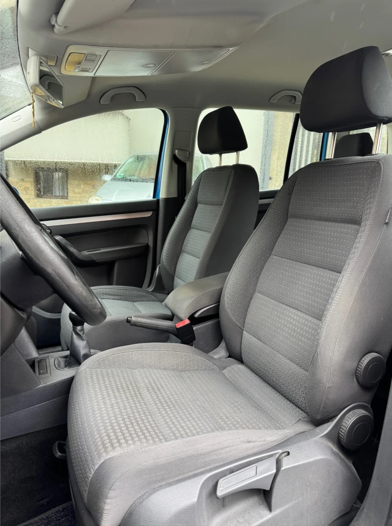 VW Touran 1.6 печка , клима, снимка 10 - Автомобили и джипове - 48293723