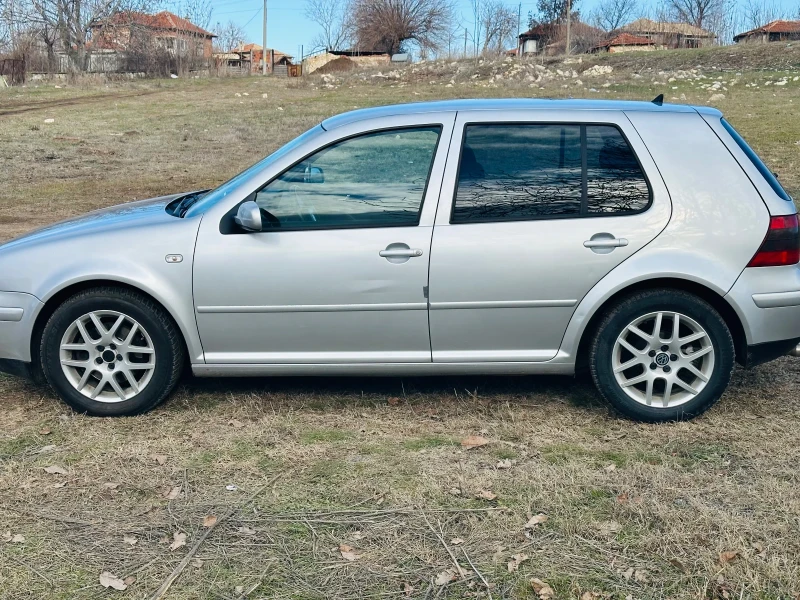 VW Golf, снимка 4 - Автомобили и джипове - 48571399