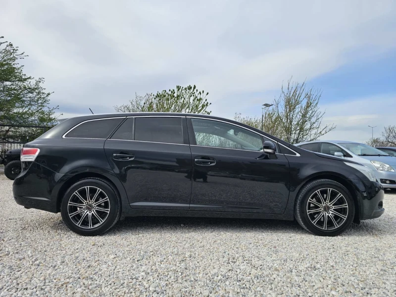 Toyota Avensis 2.2 D-4D/150к.с/ ПАНОРАМА, снимка 7 - Автомобили и джипове - 49863042