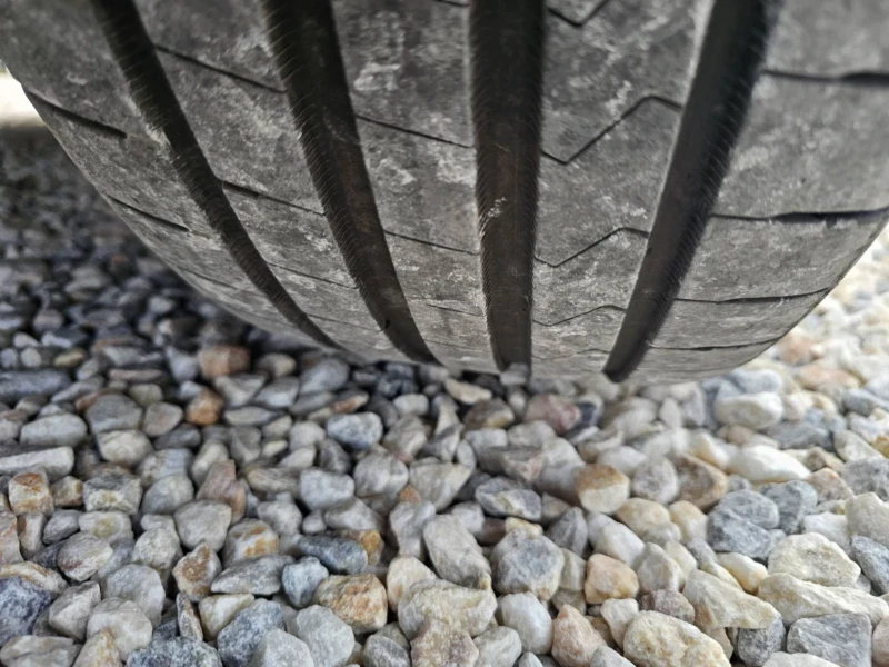 Toyota Avensis 2.2 D-4D/150к.с/ ПАНОРАМА, снимка 17 - Автомобили и джипове - 49863042