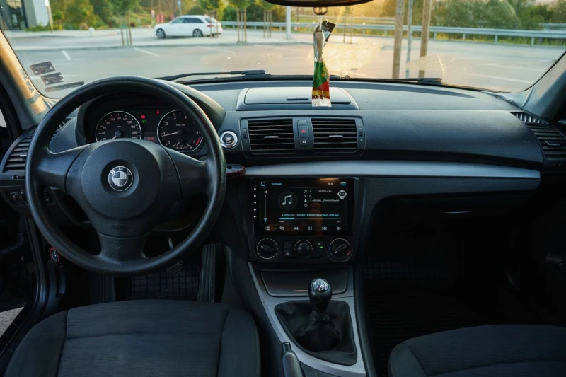 BMW 118 Бензин N43B20A, снимка 3 - Автомобили и джипове - 52809158