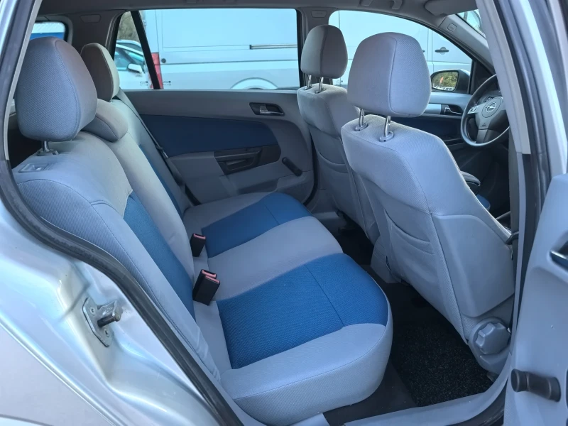 Opel Astra 1.8i ТОП СЪСТОЯНИЕ!!! , снимка 9 - Автомобили и джипове - 52147912