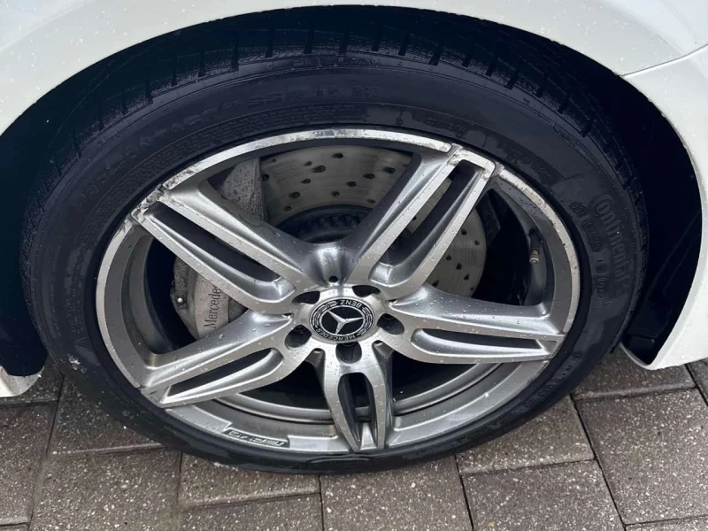 Mercedes-Benz E 400  | DISTRONIC | 360 | BURMASTER | CARFAX, снимка 6 - Автомобили и джипове - 53590750