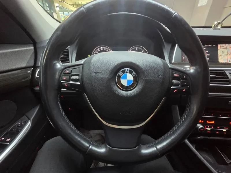 BMW 530 Gt 30D xDrive, снимка 12 - Автомобили и джипове - 55928337