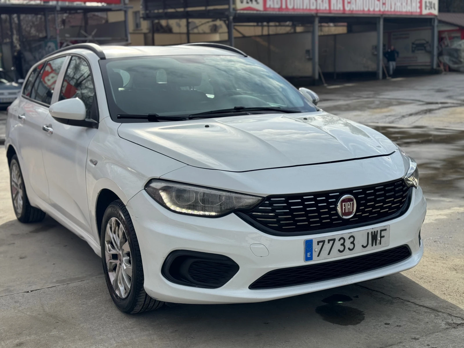 Fiat Tipo 1.4т+ Заводска газ* Фул Лед - изображение 2