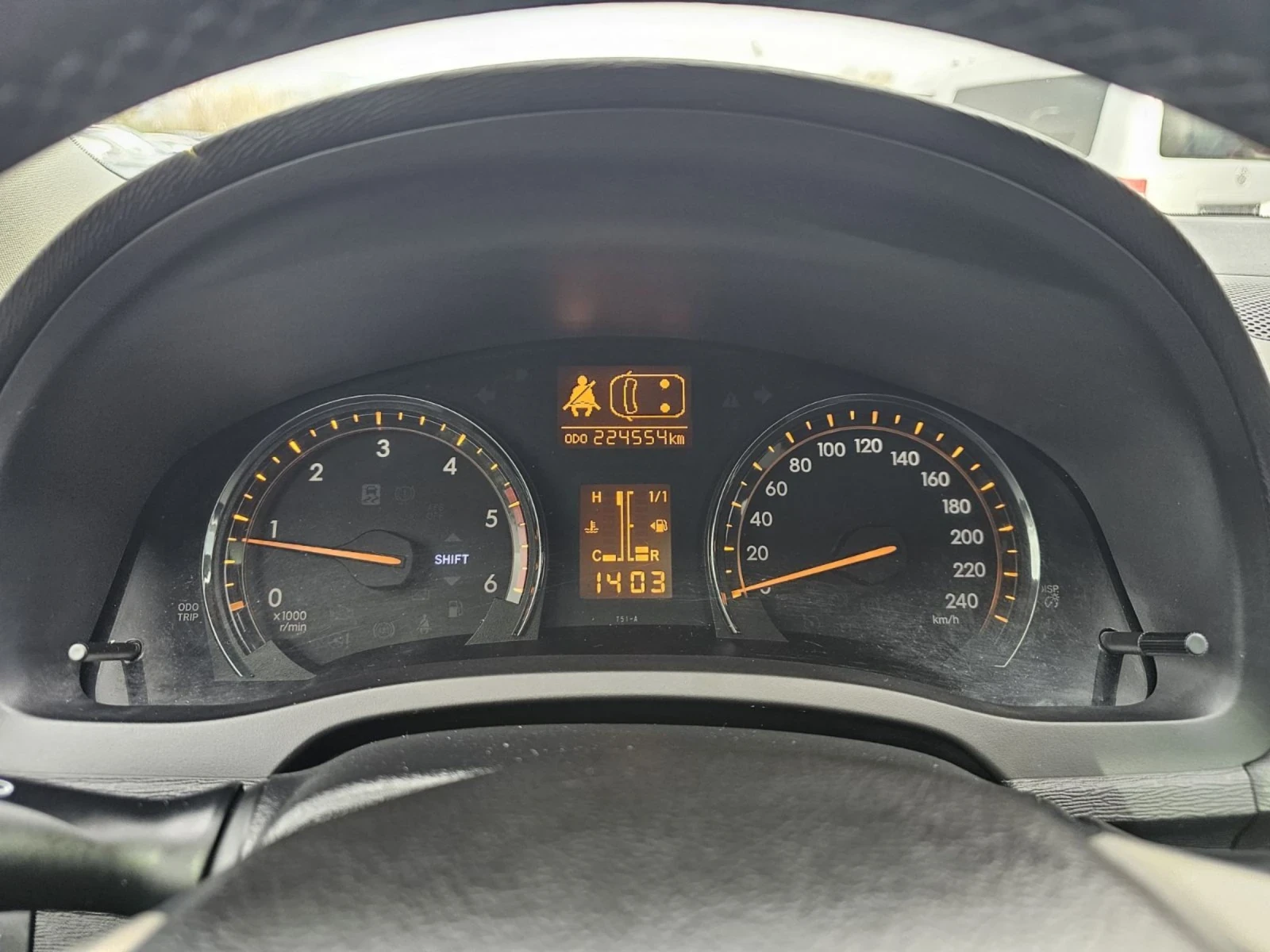 Toyota Avensis 2.2 D-4D/150к.с/ ПАНОРАМА | Mobile.bg — изображение 13