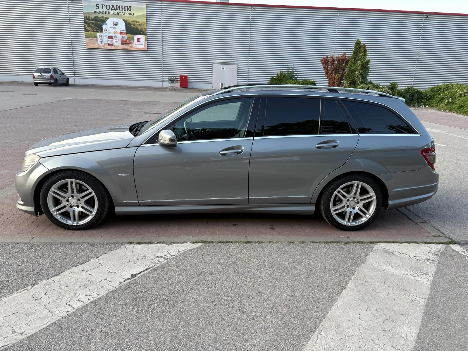 Mercedes-Benz C 350 AMG paket, 4х4, 7G Tronic, Harman Kardon - изображение 2