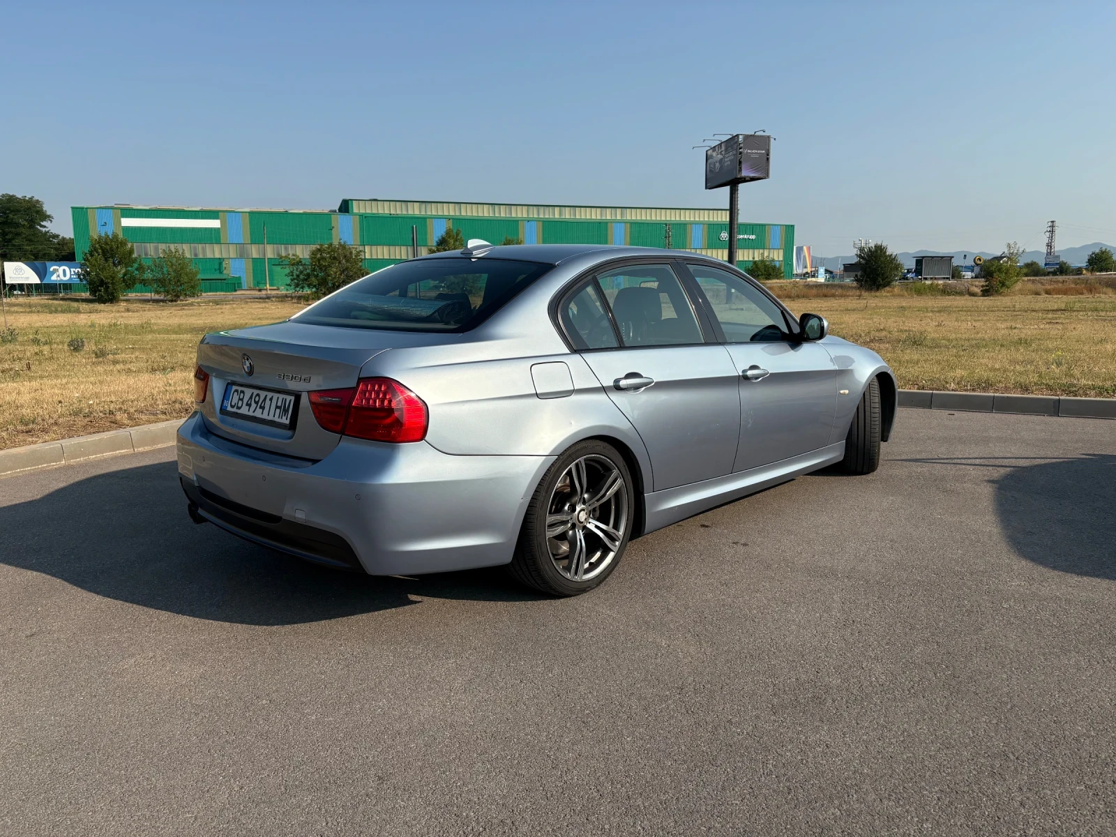 BMW 330 M спорт пакет - изображение 2