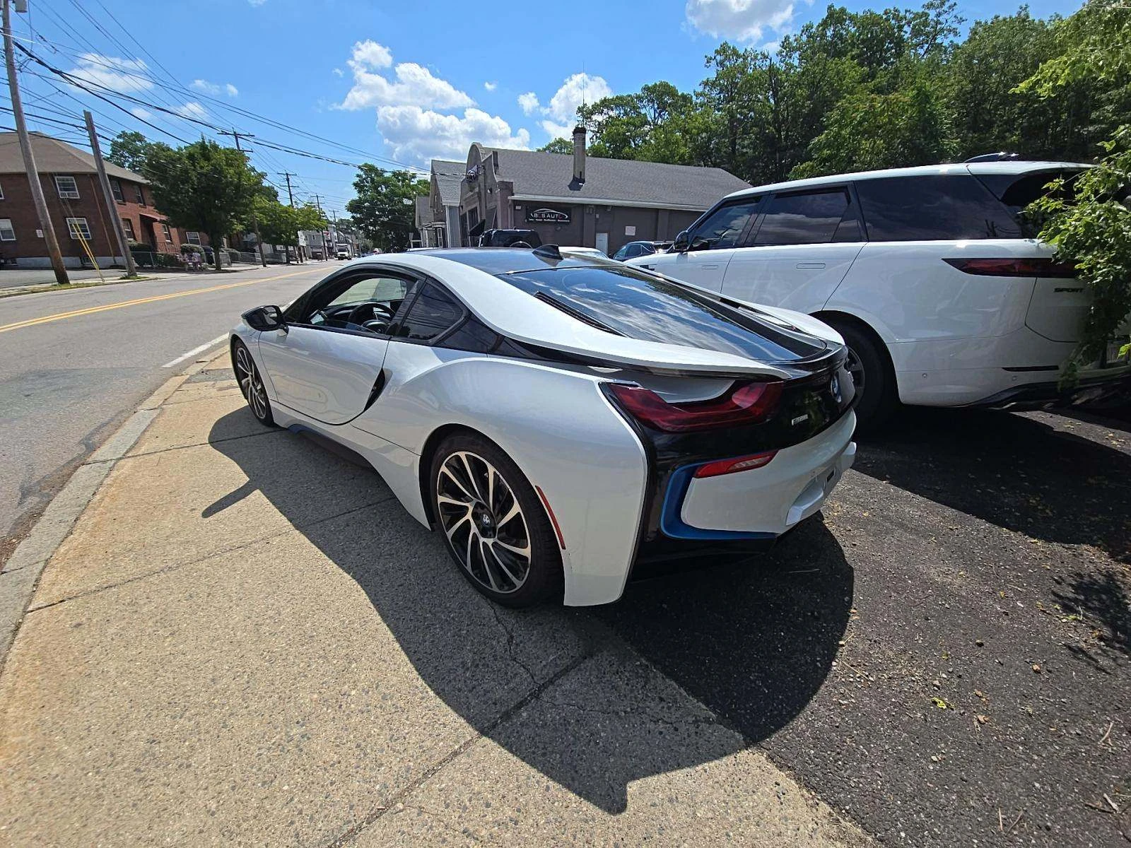 BMW i8 TERA WORLD / ФИНАНСИРАНЕ - изображение 2