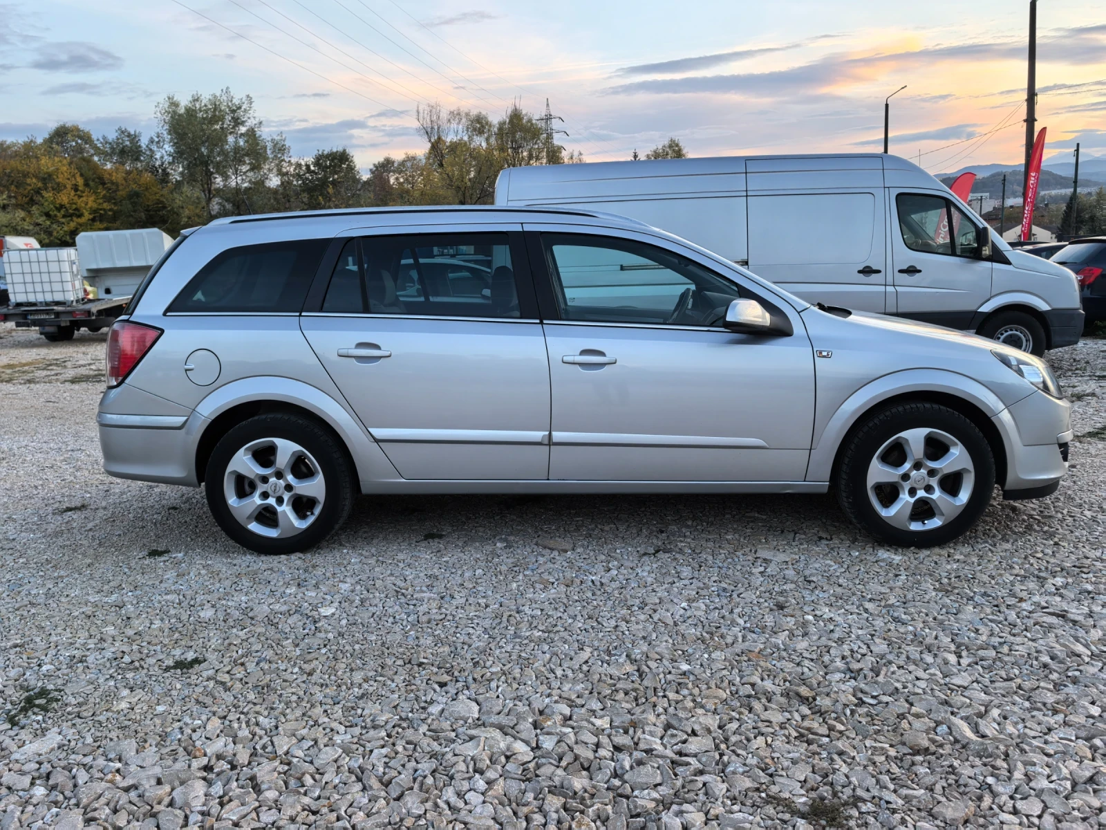 Opel Astra 1.8i ТОП СЪСТОЯНИЕ!!!  - изображение 4