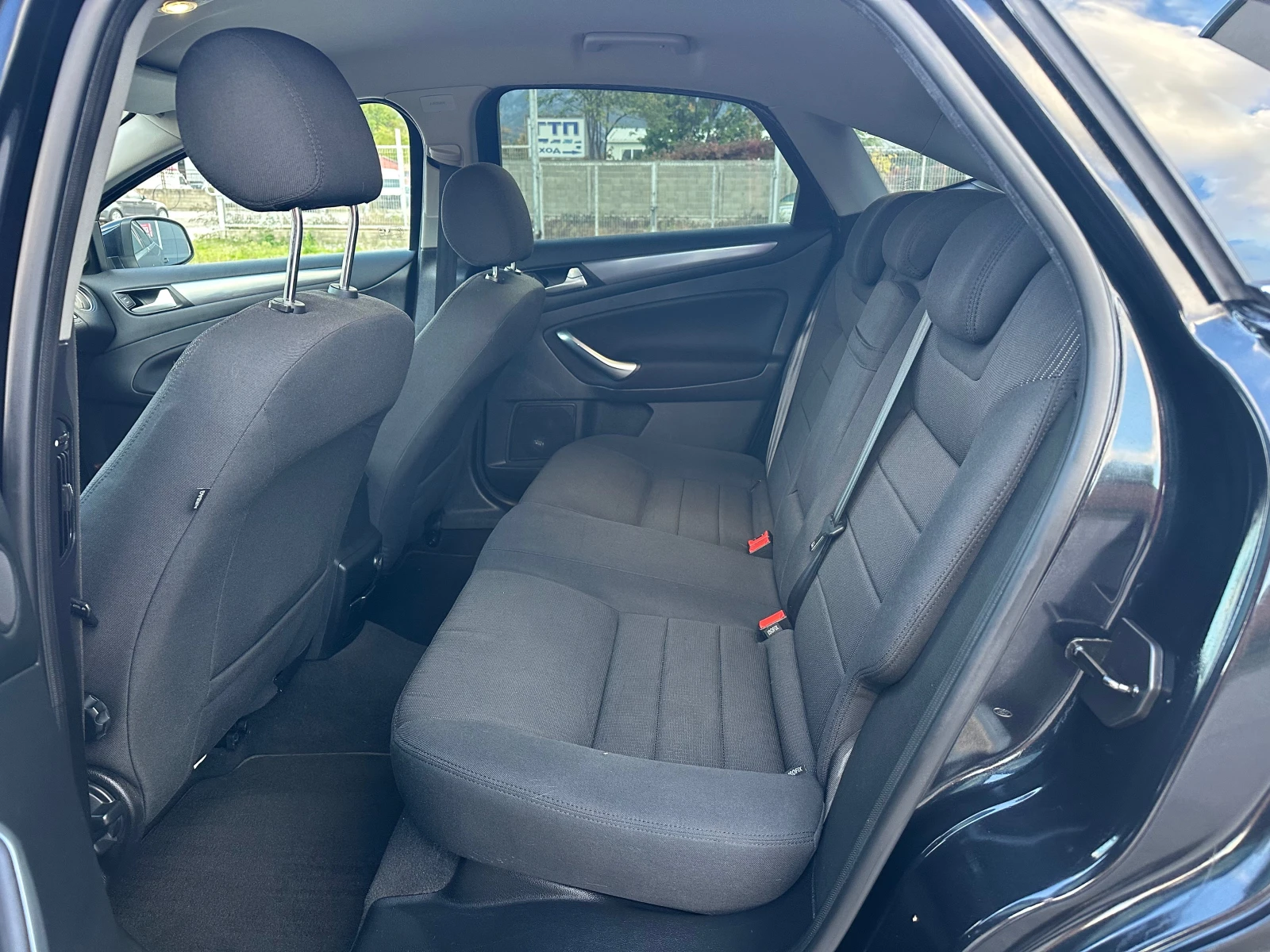 Ford Mondeo 2.0HDI Titanium Навигация Face Lift | Mobile.bg — изображение 14