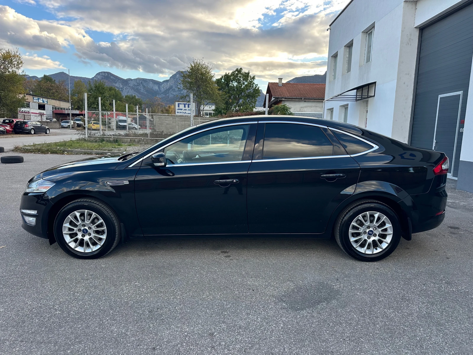 Ford Mondeo 2.0HDI Titanium Навигация Face Lift | Mobile.bg — изображение 4