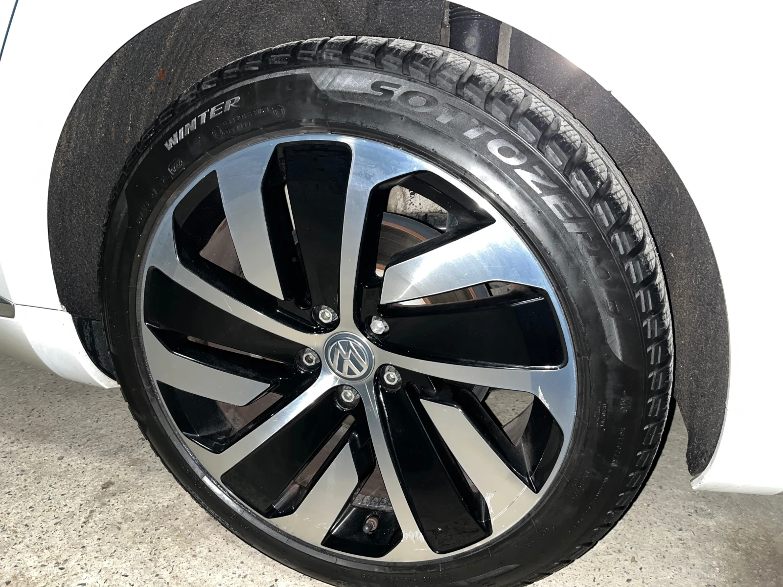 VW Arteon 2.0TDI R-line FULL LED Matrix - изображение 10