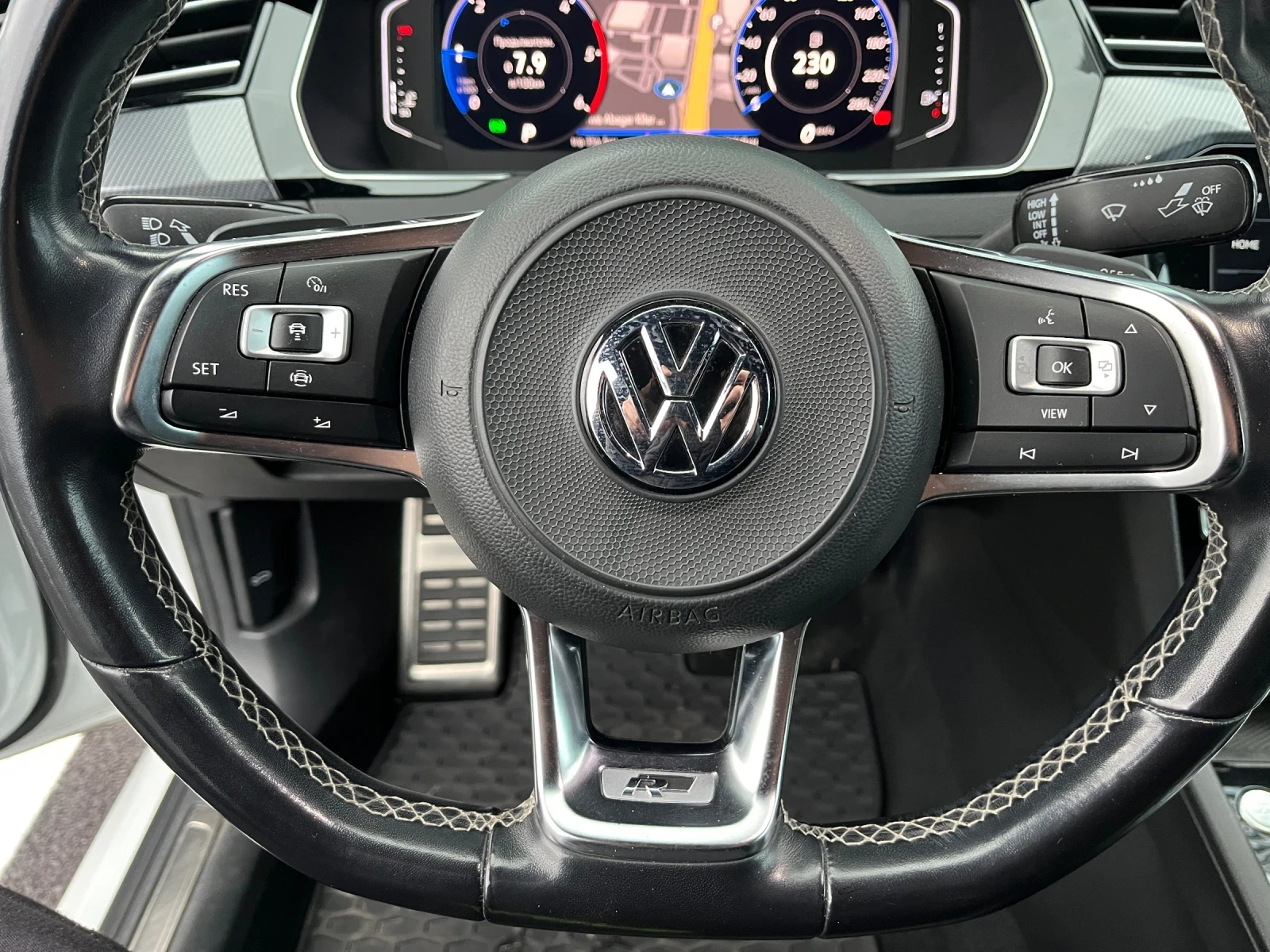 VW Arteon 2.0TDI R-line FULL LED Matrix - изображение 6