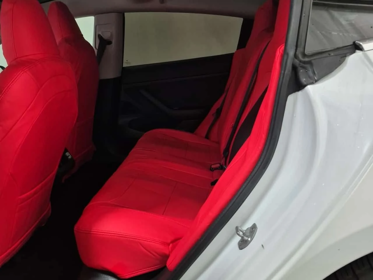 Tesla Model 3 AВТОПИЛОТ* ПАНОРАМА* 360* WIRELESS PHONE CHARGE, снимка 9 - Автомобили и джипове - 53818558