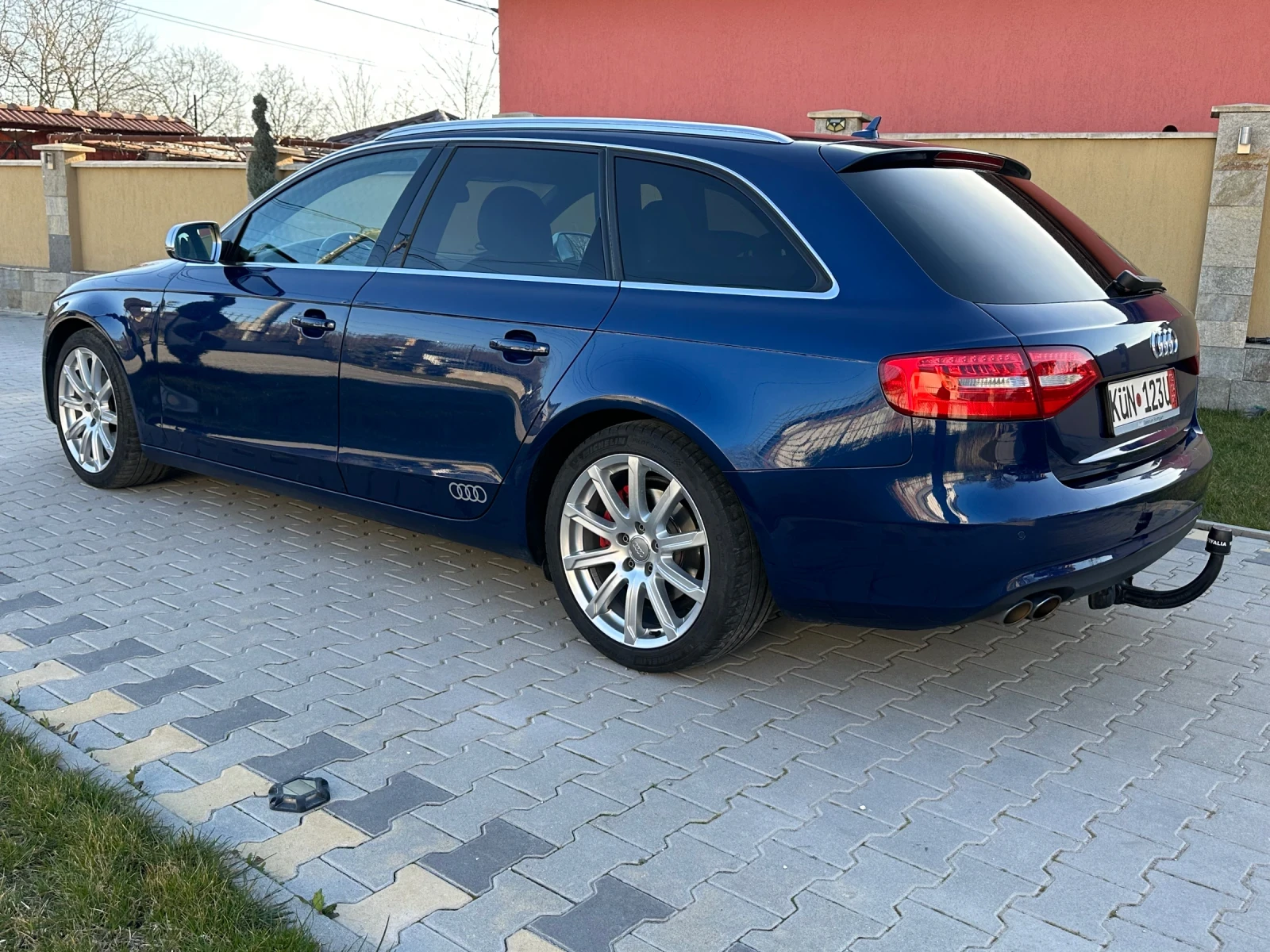 Audi A4, снимка 4 - Автомобили и джипове - 53830240