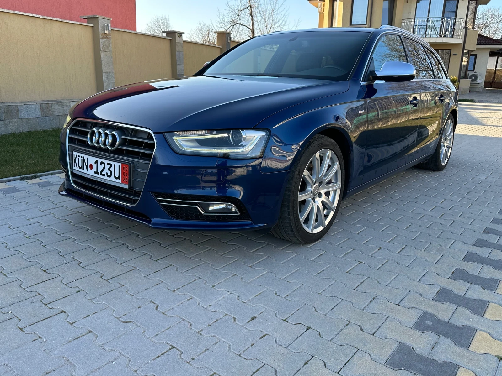 Audi A4, снимка 14 - Автомобили и джипове - 53830240