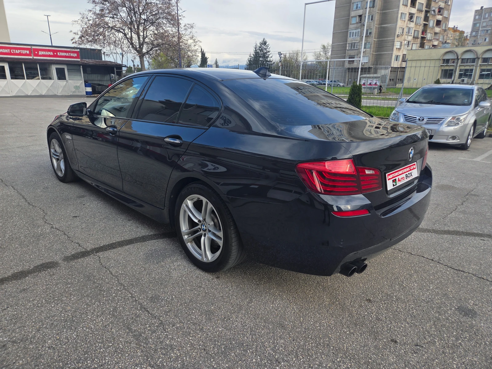 BMW 520 d (190hp) M-Sport, снимка 3 - Автомобили и джипове - 54082676