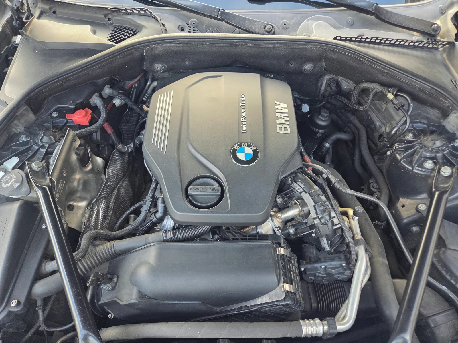 BMW 520 d (190hp) M-Sport, снимка 17 - Автомобили и джипове - 54082676