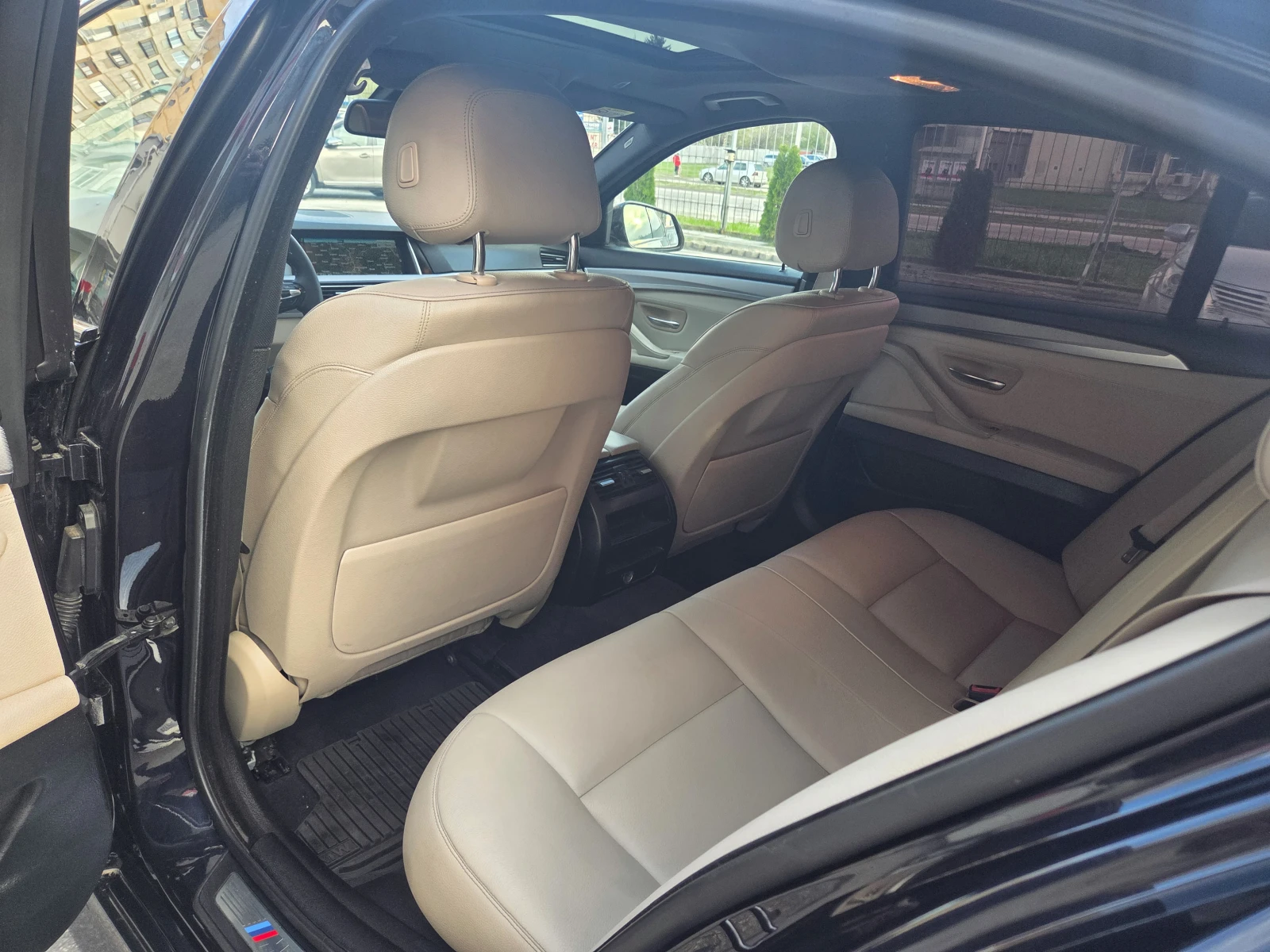 BMW 520 d (190hp) M-Sport, снимка 16 - Автомобили и джипове - 54082676