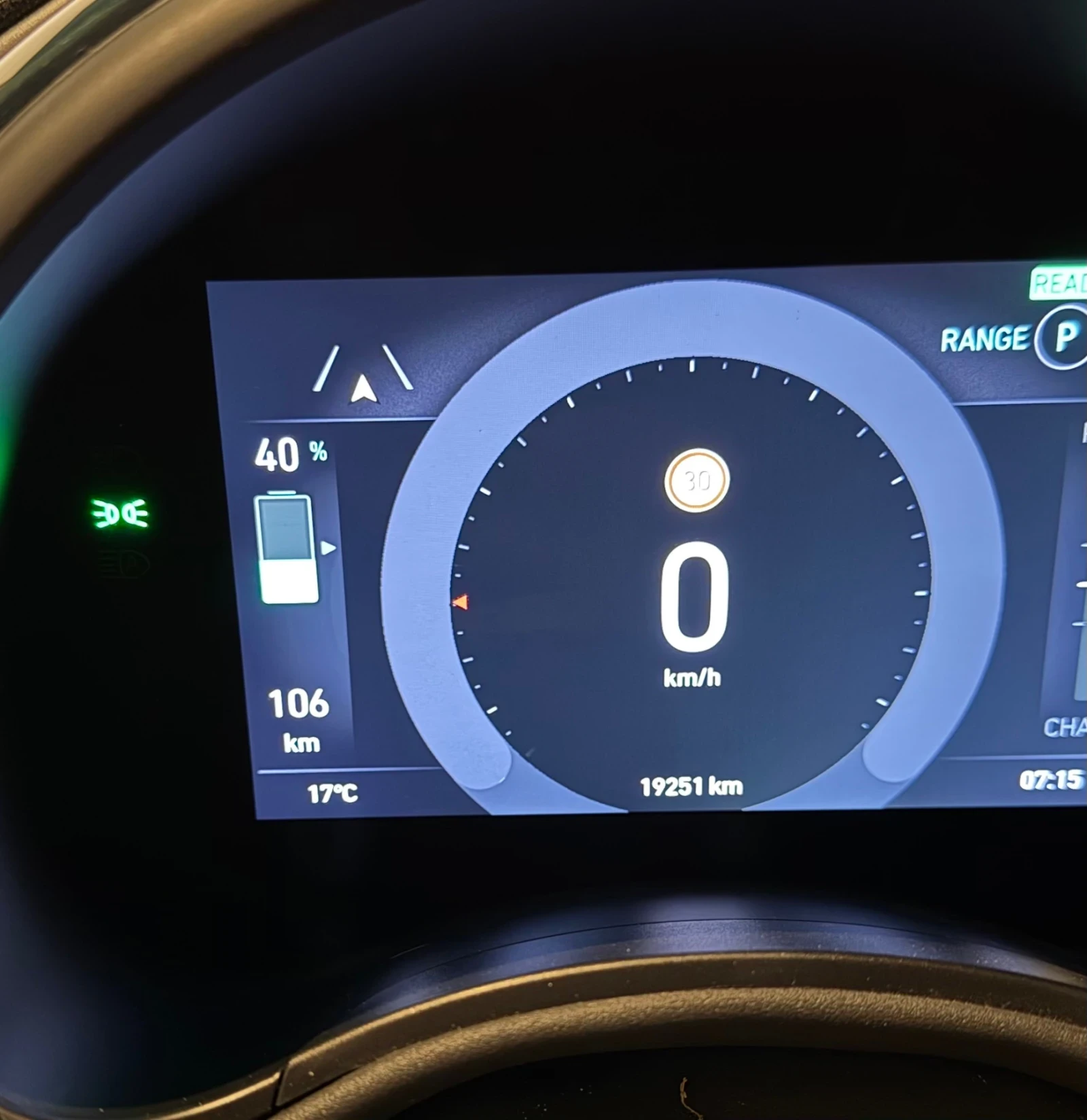 Fiat 500e 42KWh 2023г 19000Км, снимка 10 - Автомобили и джипове - 54211881