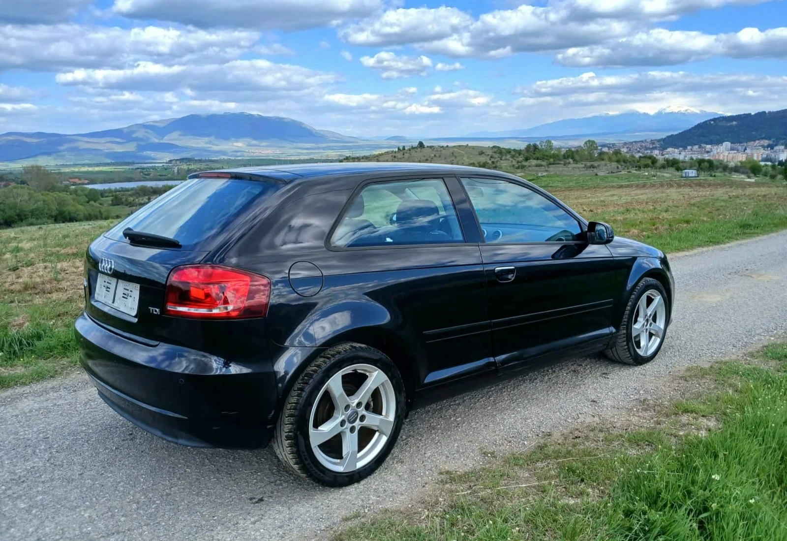 Audi A3 Facelift * LED * START/STOP - ТОП , снимка 5 - Автомобили и джипове - 54272371