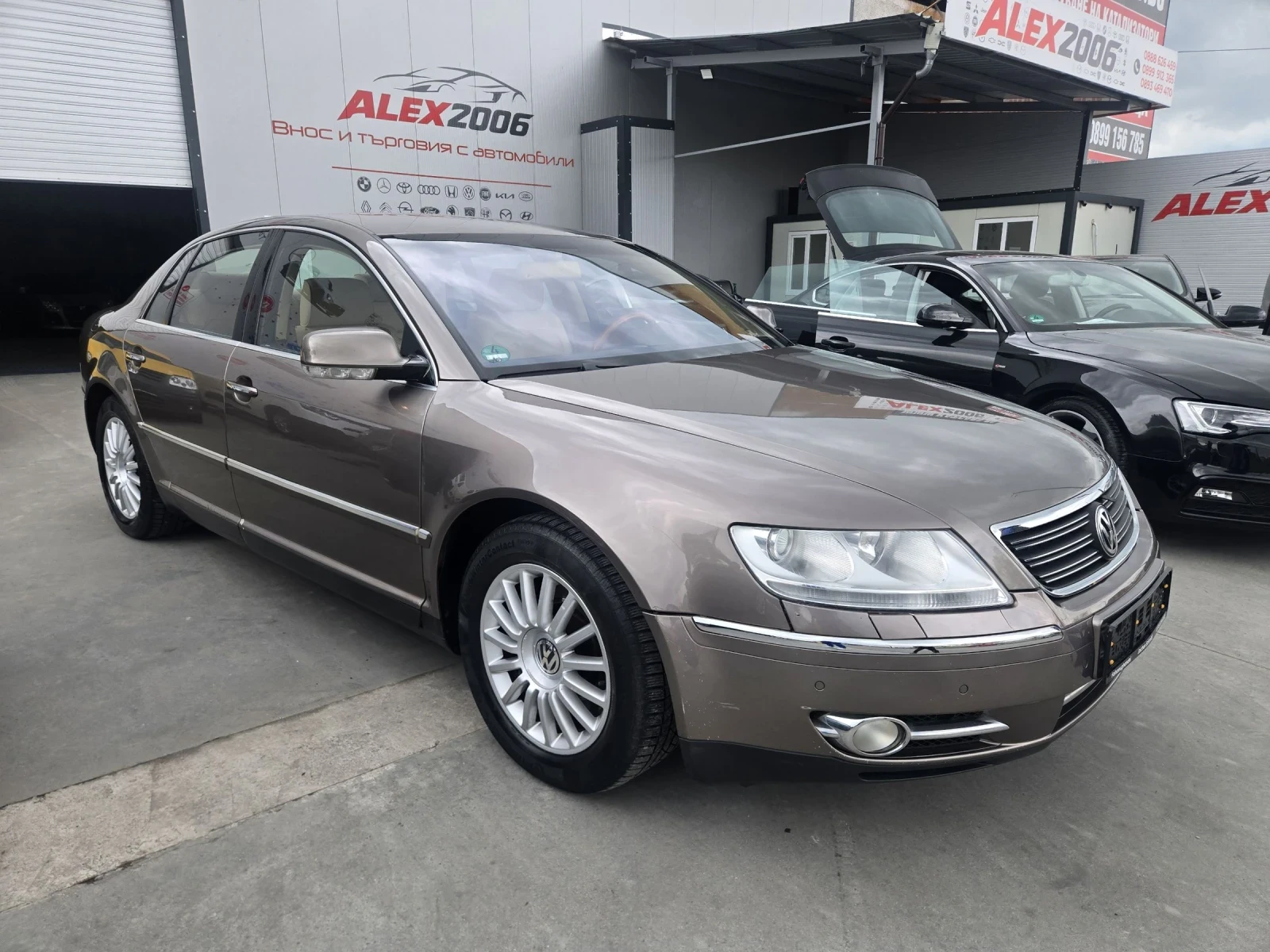 VW Phaeton 3.0 TDI, снимка 2 - Автомобили и джипове - 54284968