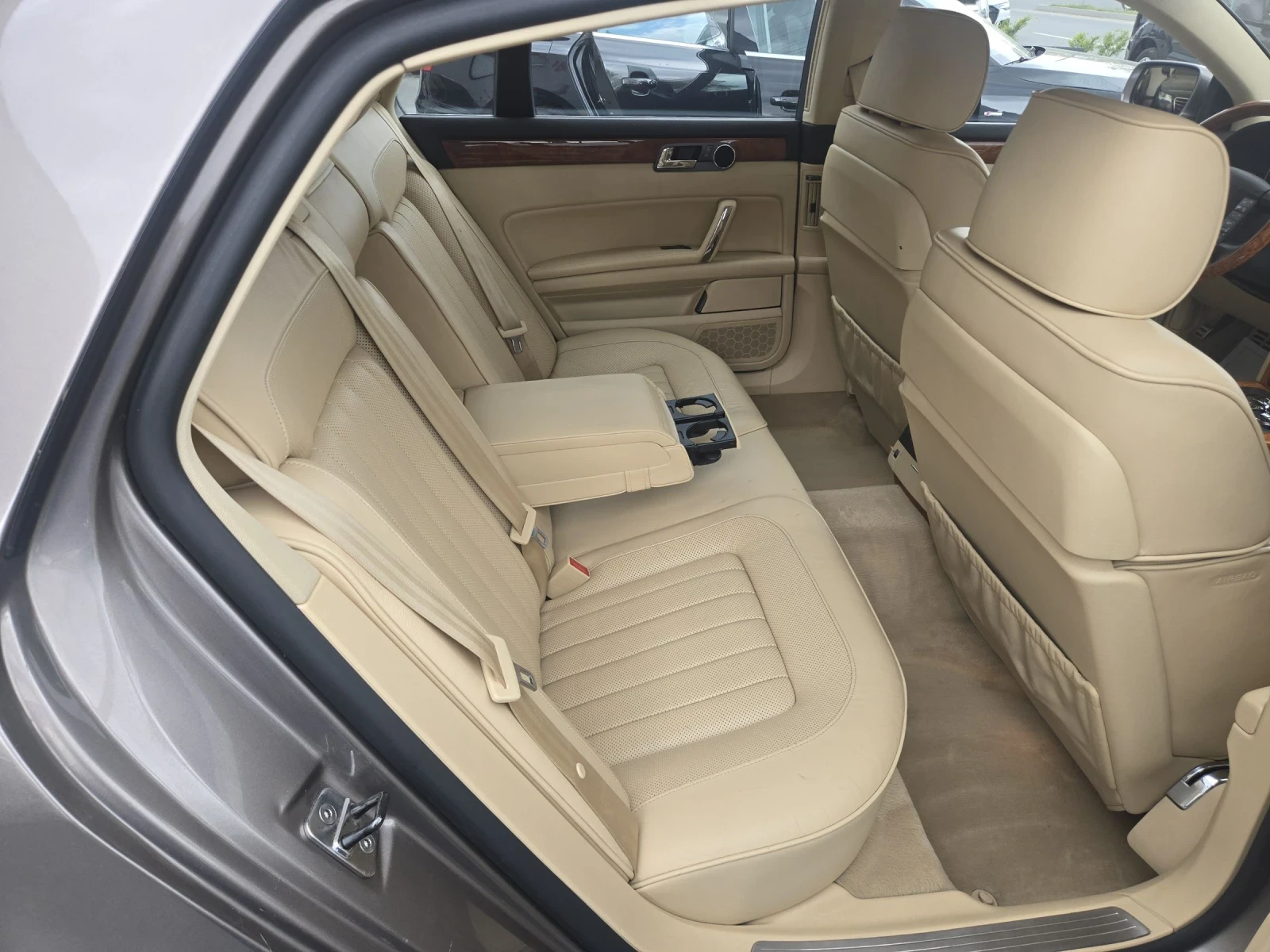 VW Phaeton 3.0 TDI, снимка 8 - Автомобили и джипове - 54284968