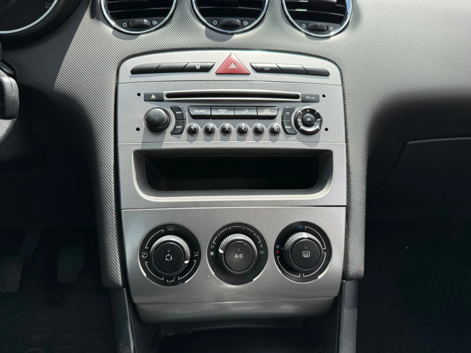 Peugeot 308, снимка 8 - Автомобили и джипове - 54520921