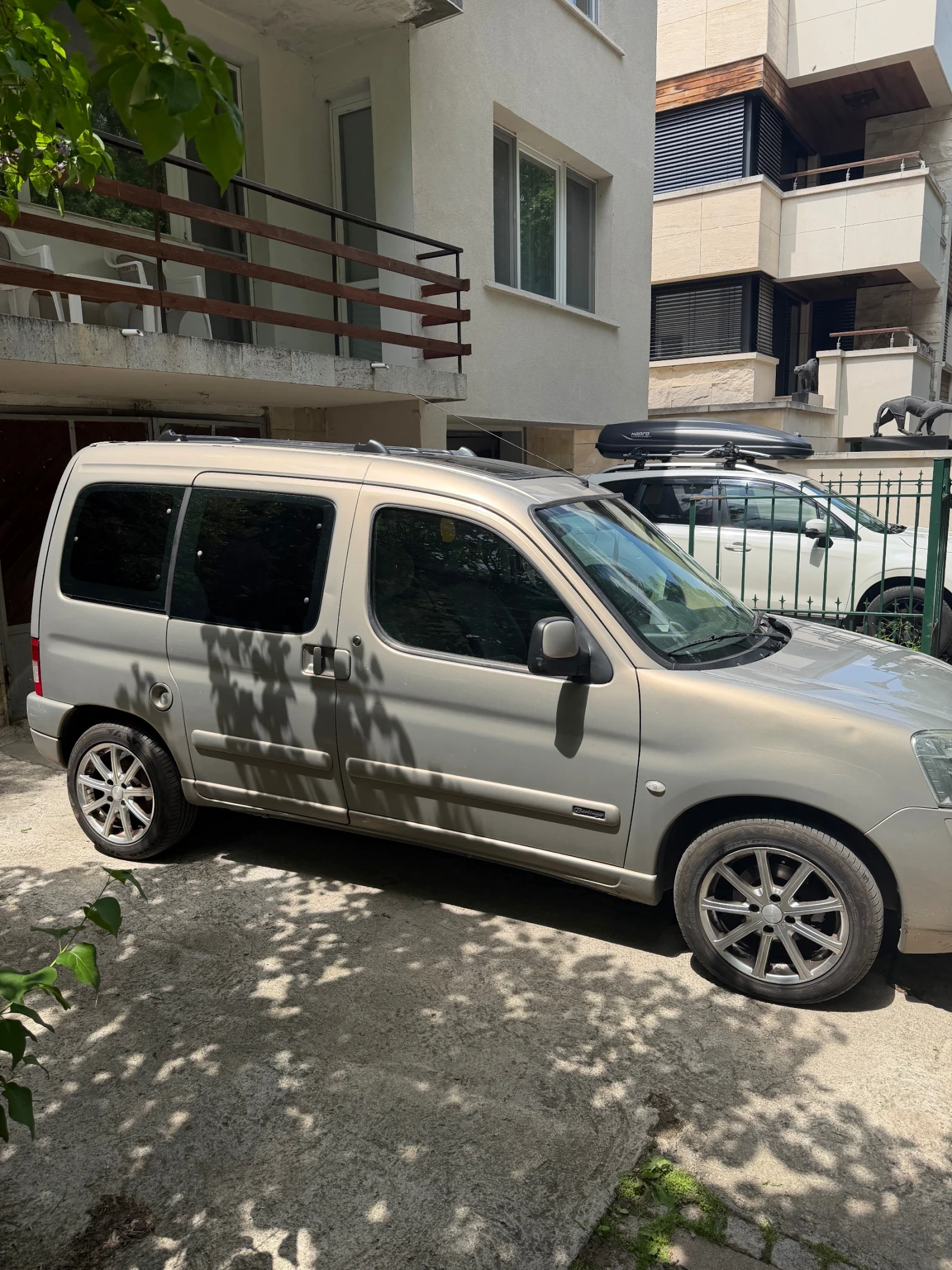 Citroen Berlingo, снимка 2 - Автомобили и джипове - 54677655