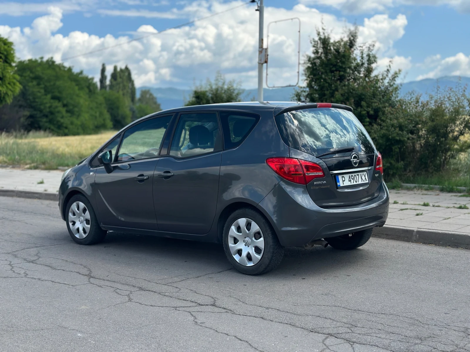 Opel Meriva 1.3 CDTI, снимка 2 - Автомобили и джипове - 54956487