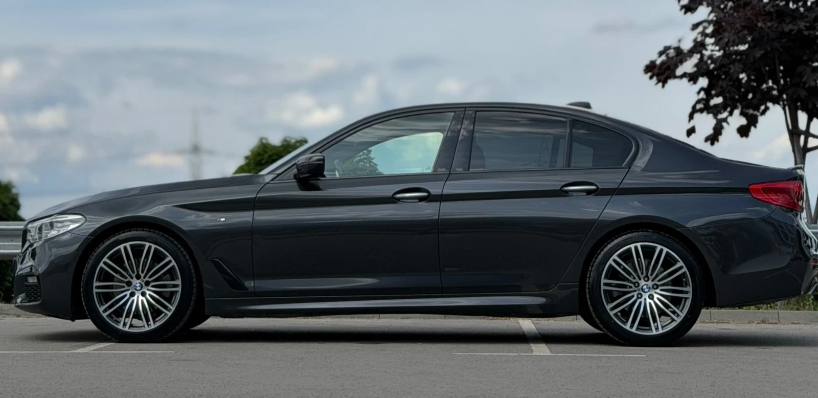 BMW 520 G30 xDrive, снимка 8 - Автомобили и джипове - 54982654