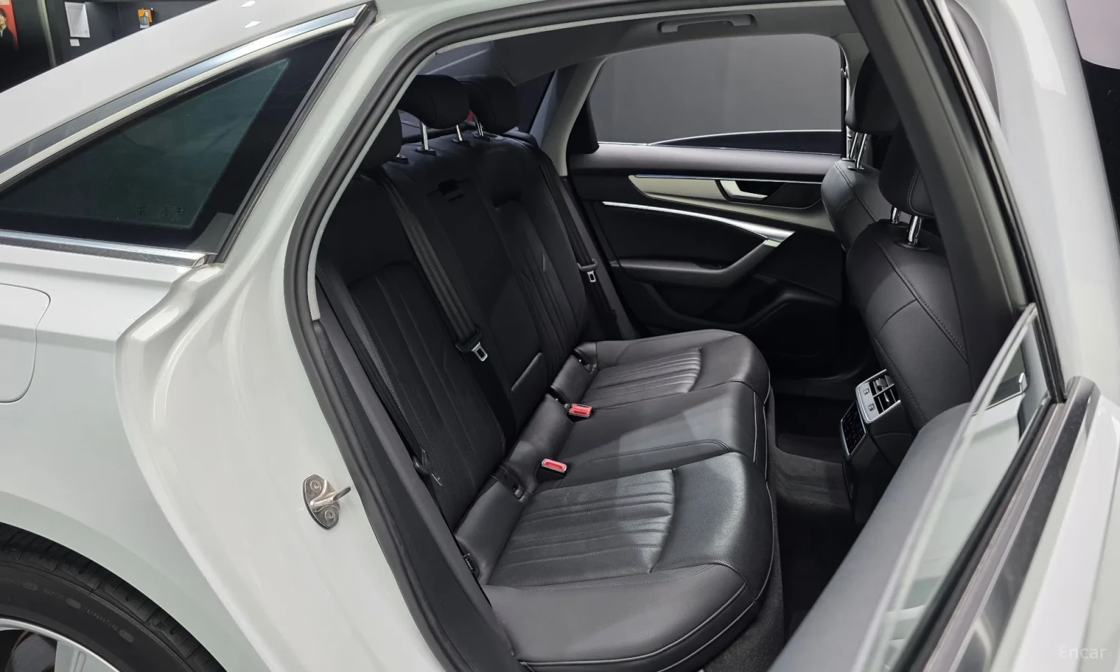 Audi A6 PODGREV* OBDUX* UNIKAT* 80000KM!!!, снимка 11 - Автомобили и джипове - 55170396