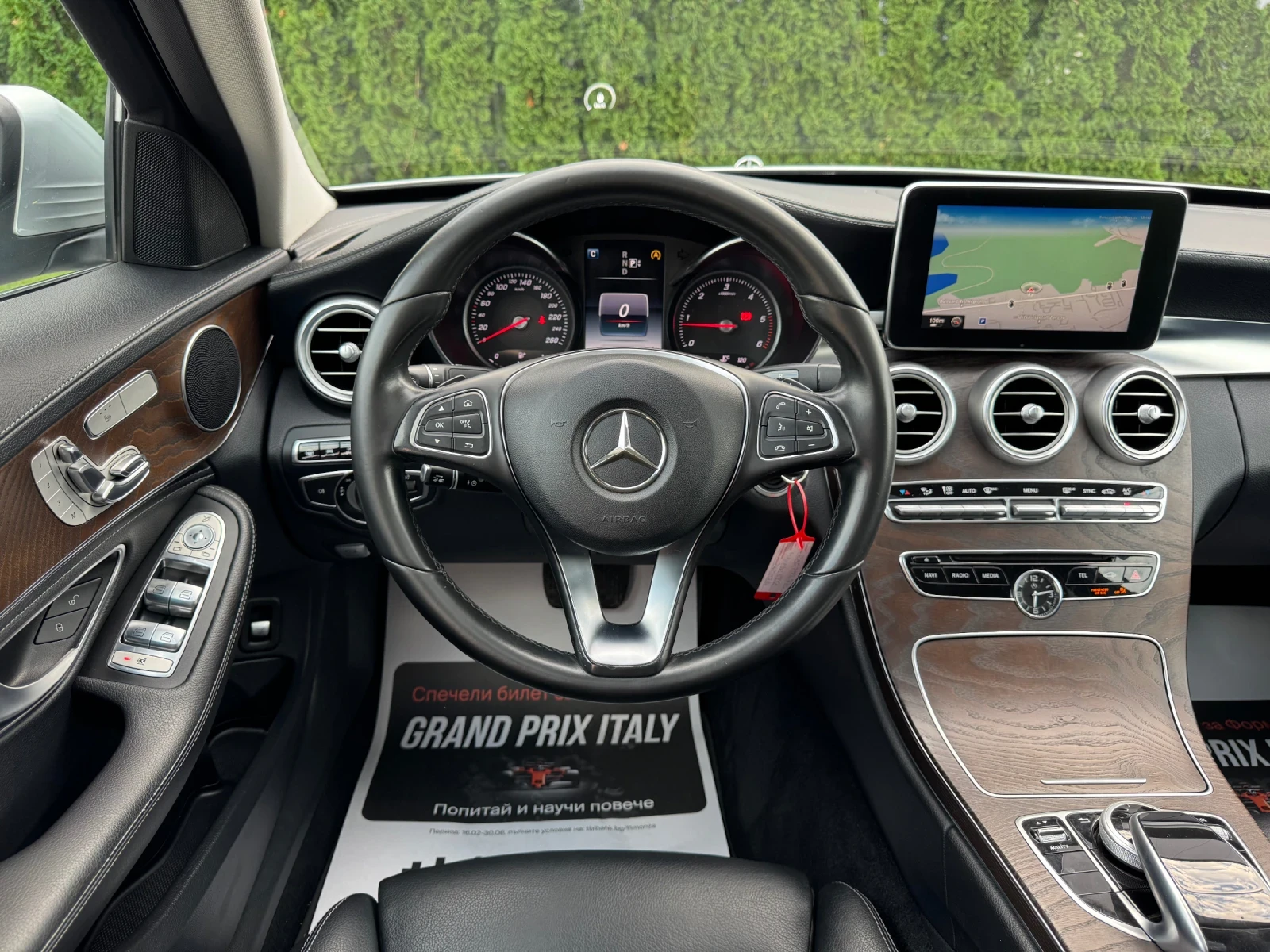 Mercedes-Benz C 250 CDI 4Matic* Distronic* HeadUp* ШВЕЙЦАРИЯ!!!, снимка 9 - Автомобили и джипове - 55827326