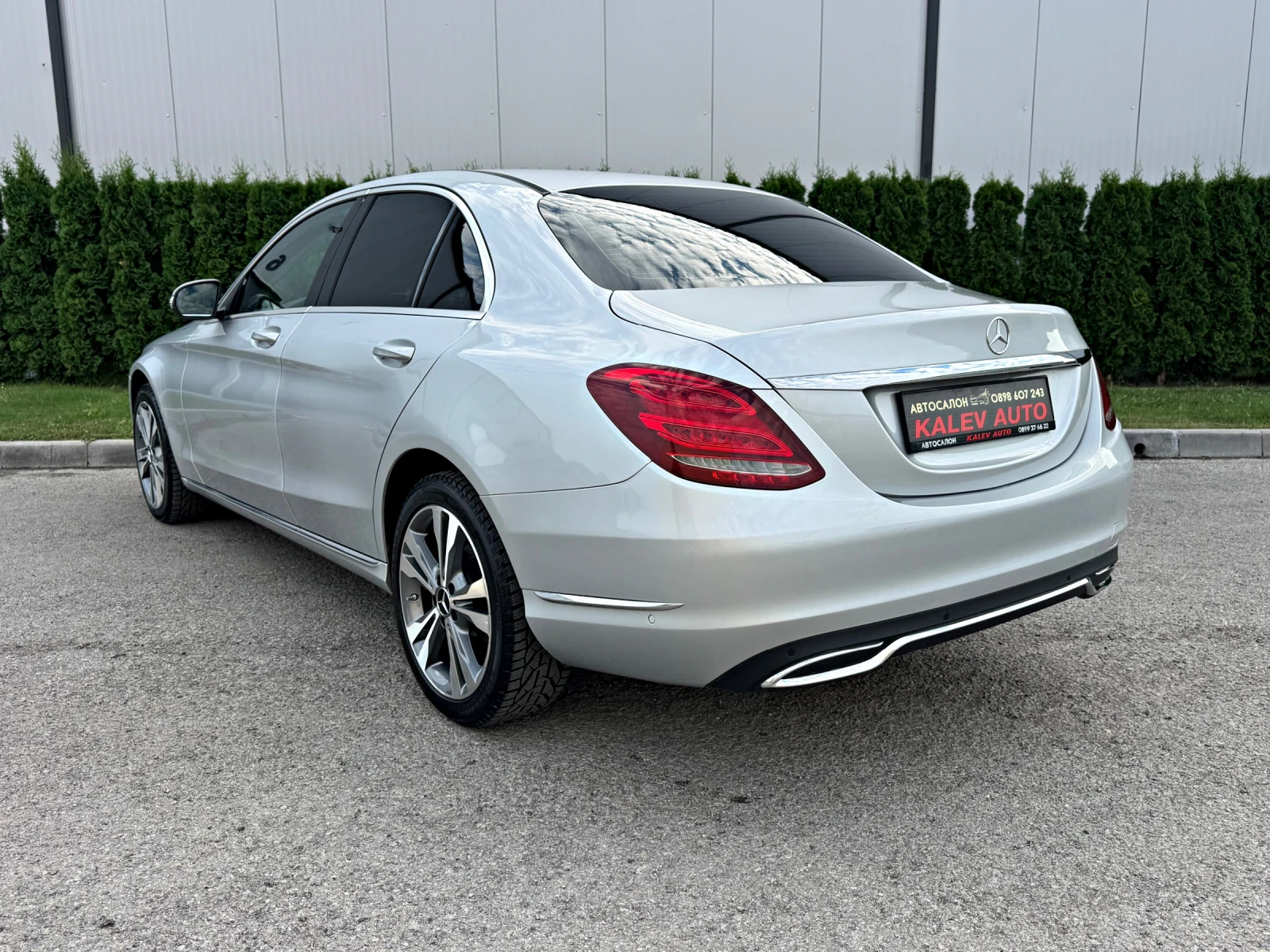 Mercedes-Benz C 250 CDI 4Matic* Distronic* HeadUp* ШВЕЙЦАРИЯ!!!, снимка 4 - Автомобили и джипове - 55827326
