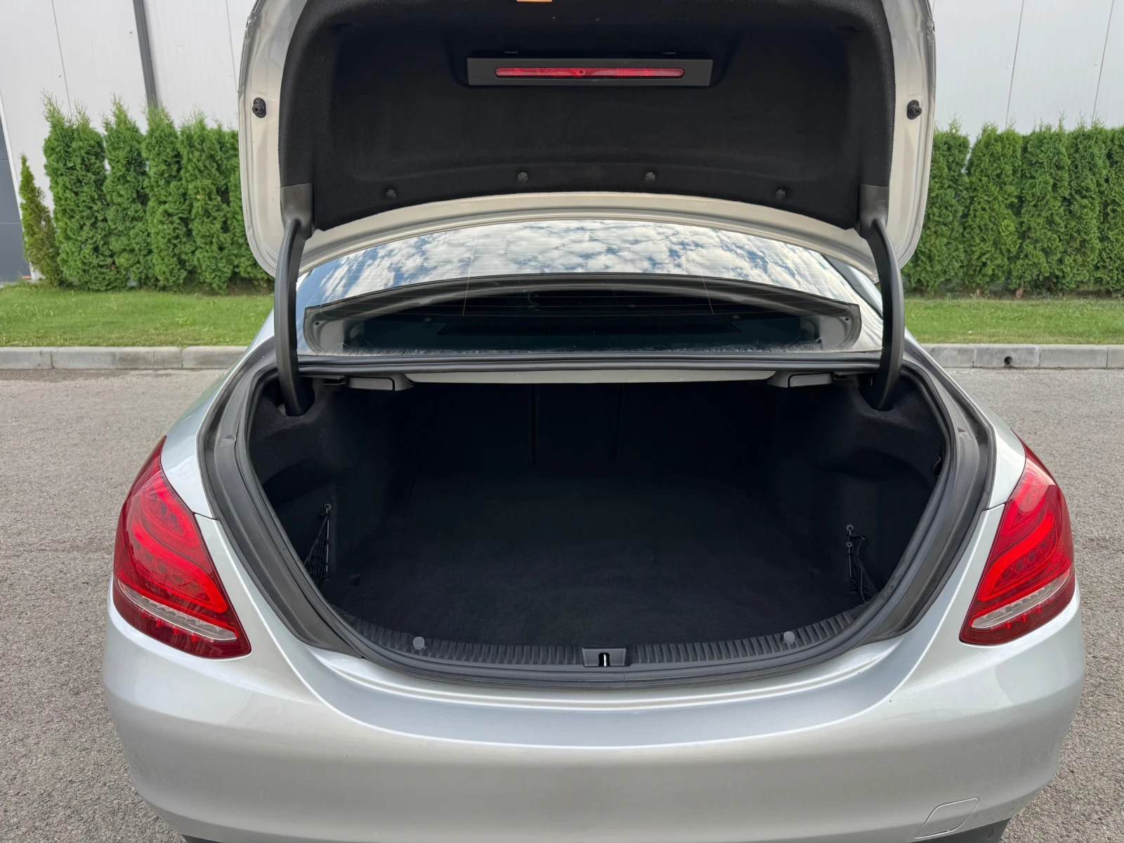 Mercedes-Benz C 250 CDI 4Matic* Distronic* HeadUp* ШВЕЙЦАРИЯ!!!, снимка 6 - Автомобили и джипове - 55827326
